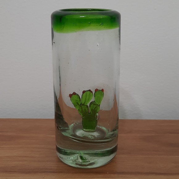 3 Mexican Hand Blown Tall Tequila Shot Glasses 3D Cactus Inside - Picture 3 of 10